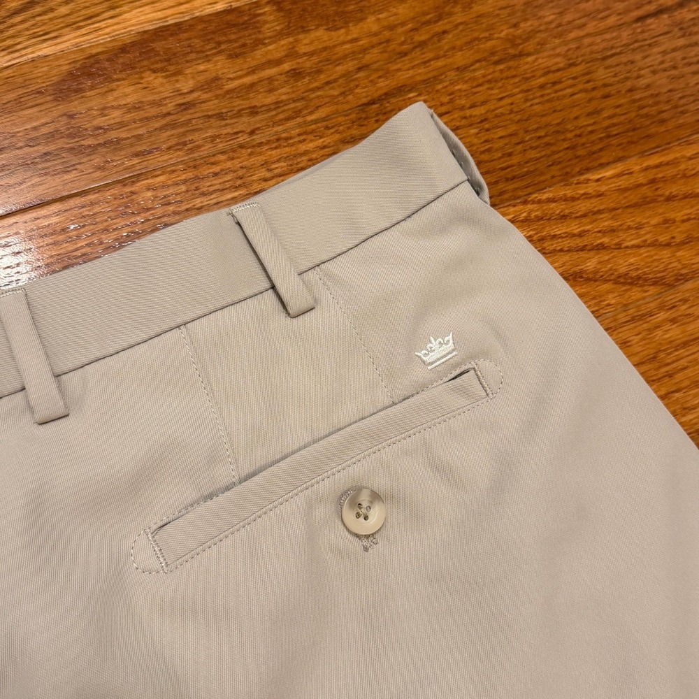 Peter Millar Wicking Salem Performance Shorts Mens 34 Khaki Golf Crown Logo 9"